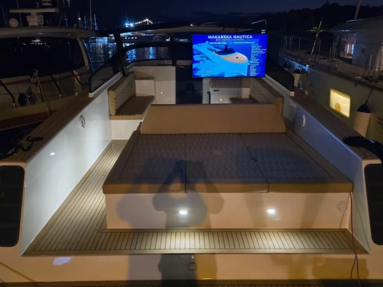 Pronájem Motorová loď v Makarska -Felix 37 Felix 37