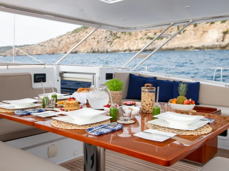 Pronájem Plachetnice v Southampton  -Cnb CNB Bordeaux 95