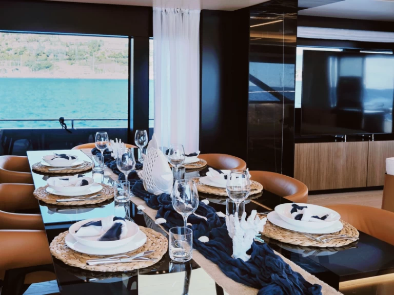 Pronájem lodi Mandelieu-la-Napoule lákavé ceny Riva 102 Corsaro Super