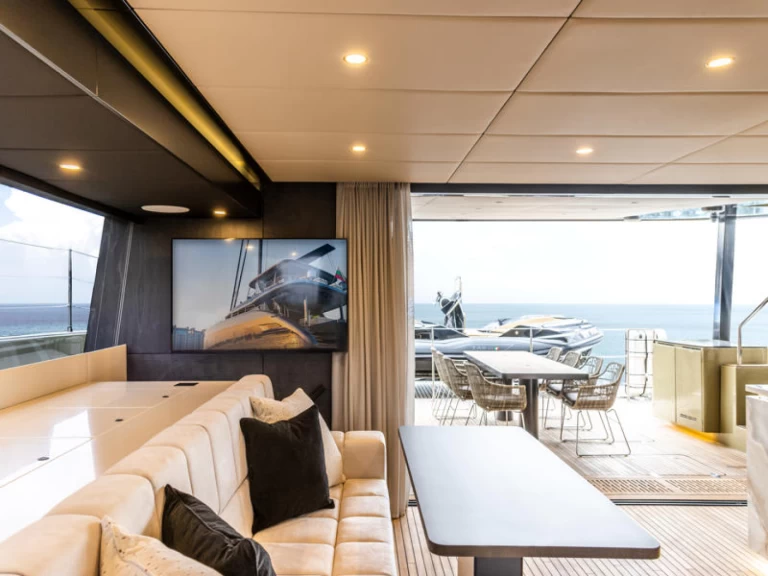 Pronájem Katamarán Sunreef s licencí