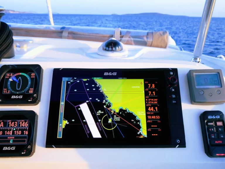 Pronájem lodi Pórto Chéli lákavé ceny Lagoon 39