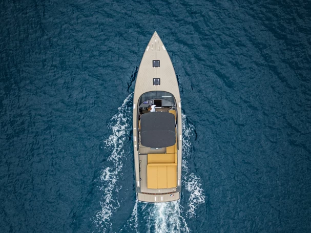 Pronájem lodi VanDutch VanDutch 40 v Cannes na Samboatu