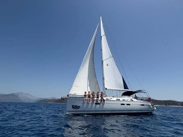 Pronájem Plachetnice v Lefkáda -Bavaria Bavaria 45 Cruiser