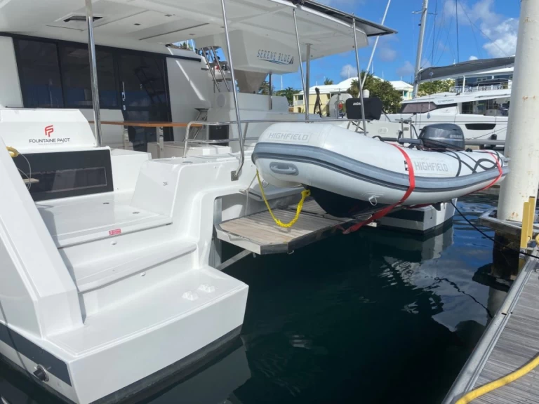 Pronajmout si Fountaine Pajot Astrea 42 v Annapolis