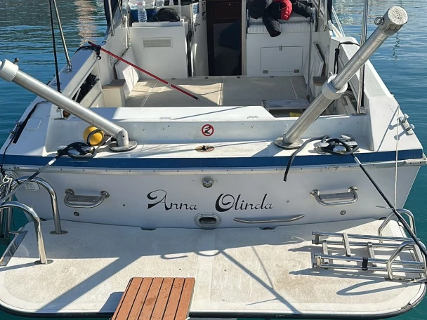 Pronájem Motorová loď v Taranto -Mochi Craft Mochi 40