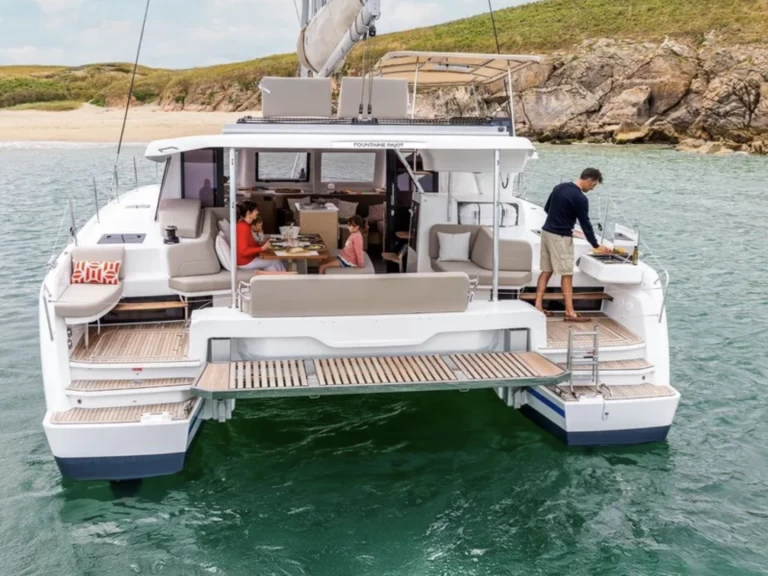 Pronájem lodi 1 FP NEW 41 v Ajaccio na Samboatu