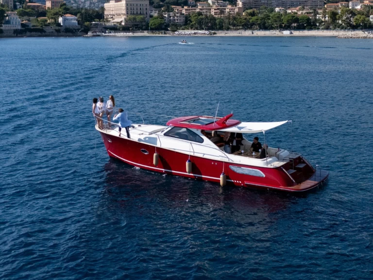 Pronajmout si Gagliotta Lobster 35  v Golfe-Juan