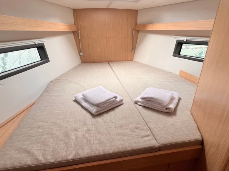 Pronajmout Plachetnice se skipperem či ne Bavaria v Cecina