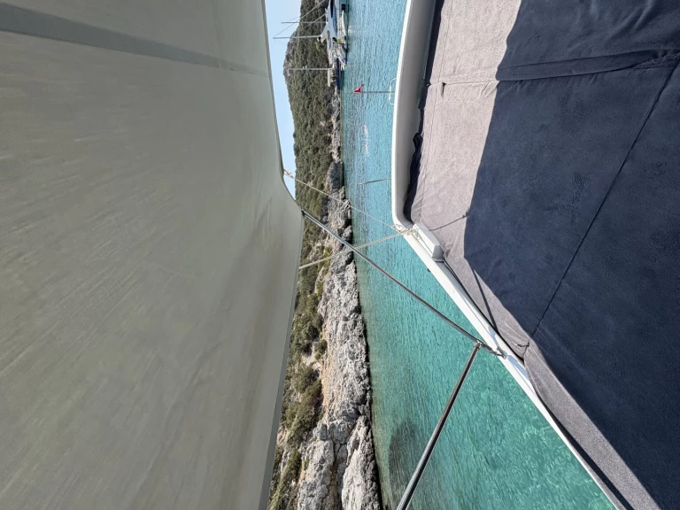 Pronájem Jachta Vip s licencí