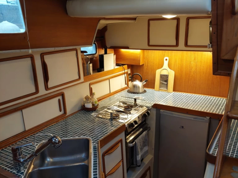 Pronájem Plachetnice Irwin s licencí