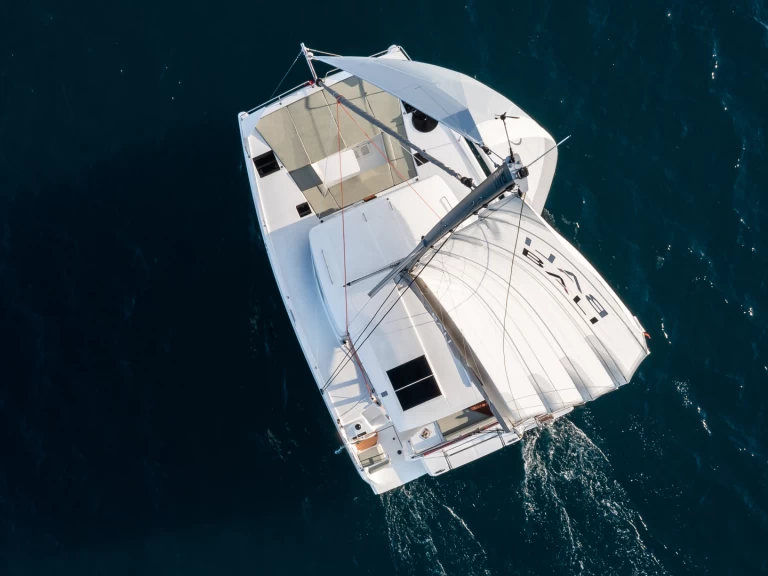 Pronájem Katamarán Bali s licencí