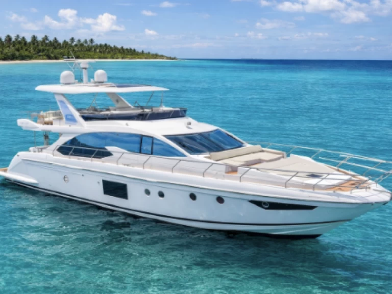 Pronajmout si Azimut Azimut 66 v Miami