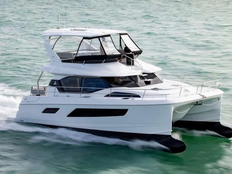 Pronajmout Jachta se skipperem či ne Aquila v Nassau