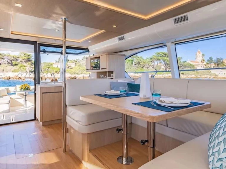 Jachta k pronájmu v Nassau za nejlepší cenu