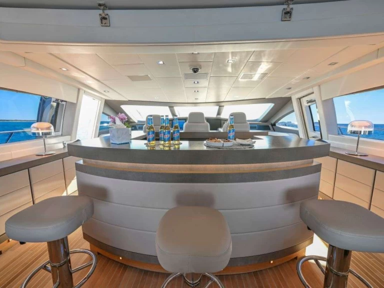 Jachta k pronájmu v Nassau za nejlepší cenu