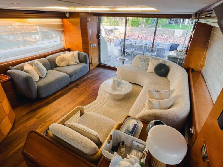 Pronájem jachty v Puerto Vallarta -Azimut El Gabo na Samboatu