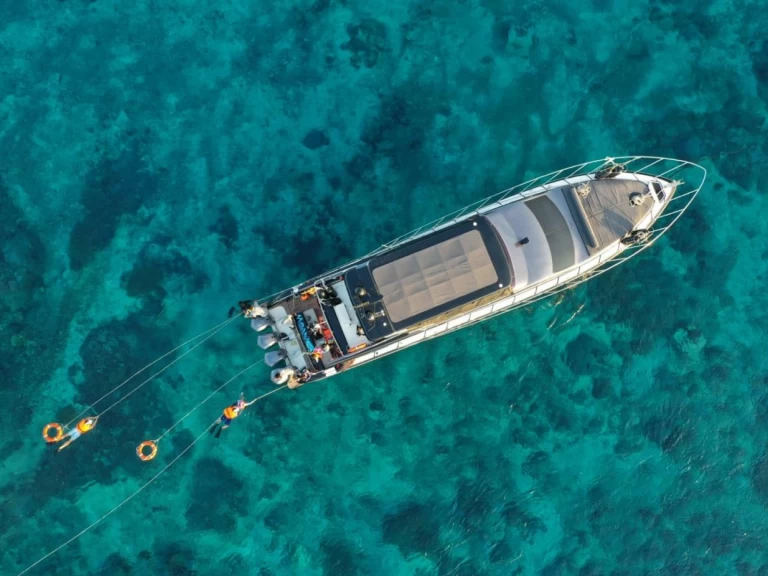 Pronájem jachty v Kota Denpasar -Accura 55 na Samboatu