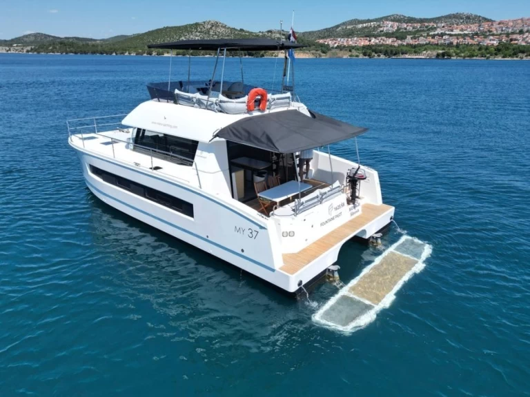 Pronájem Katamarán v Saint Raphael -Fountaine Pajot Fountaine Pajot MY 37