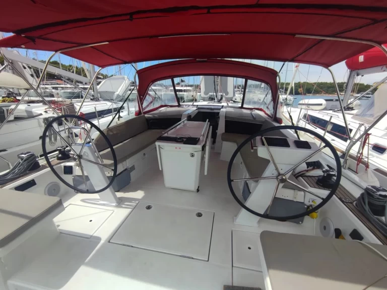 Pronájem lodi Bénéteau Oceanis 46.1 v Pomer na Samboatu