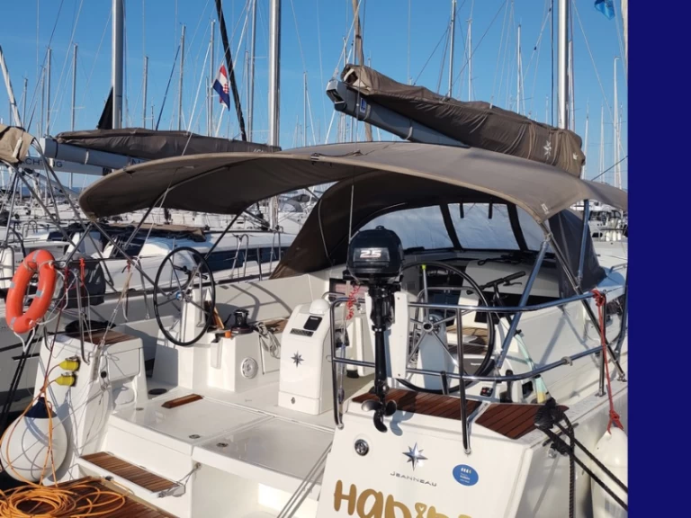 Jeanneau Sun Odyssey 440 jednotlivci a charterové společnosti v Split