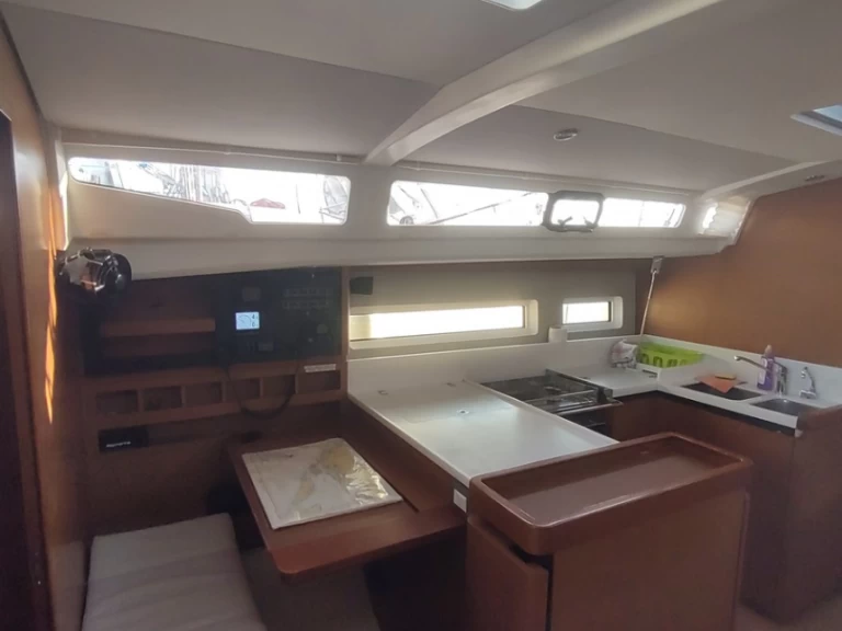 Pronájem Plachetnice v Split -Jeanneau Sun Odyssey 440