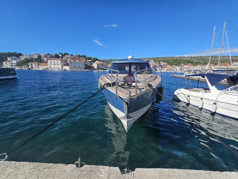 Pronájem lodi Brioni Yachts Brioni 44 v Split na Samboatu