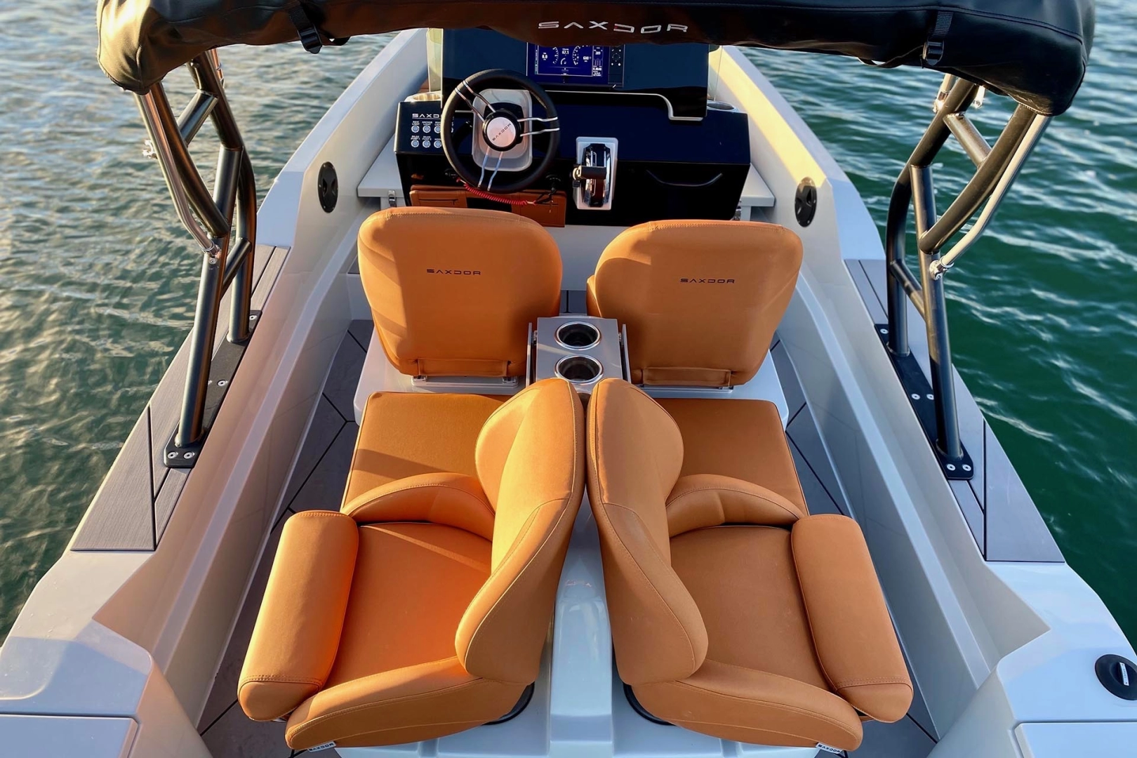 Pronájem jachty v Puerto deportivo Marina Rubicon -Saxdor Saxdor 200  na Samboatu