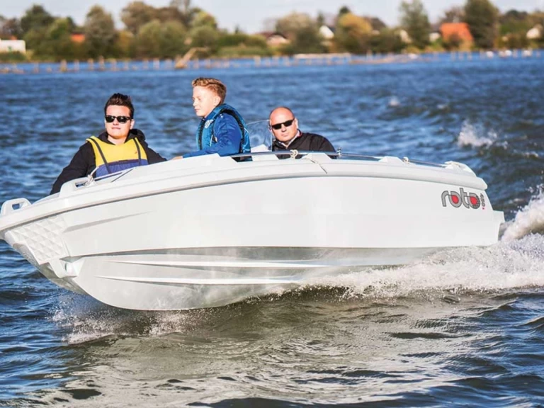 ROTO 450s Family jednotlivci a charterové společnosti v Marseille