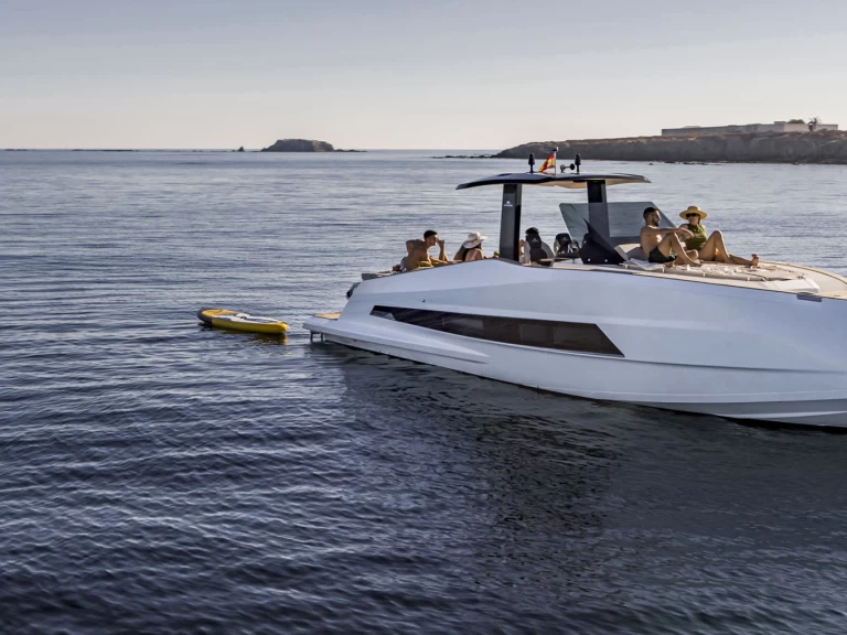 Pronájem Motorová loď v Lagos -Astondoa 377 Coupe