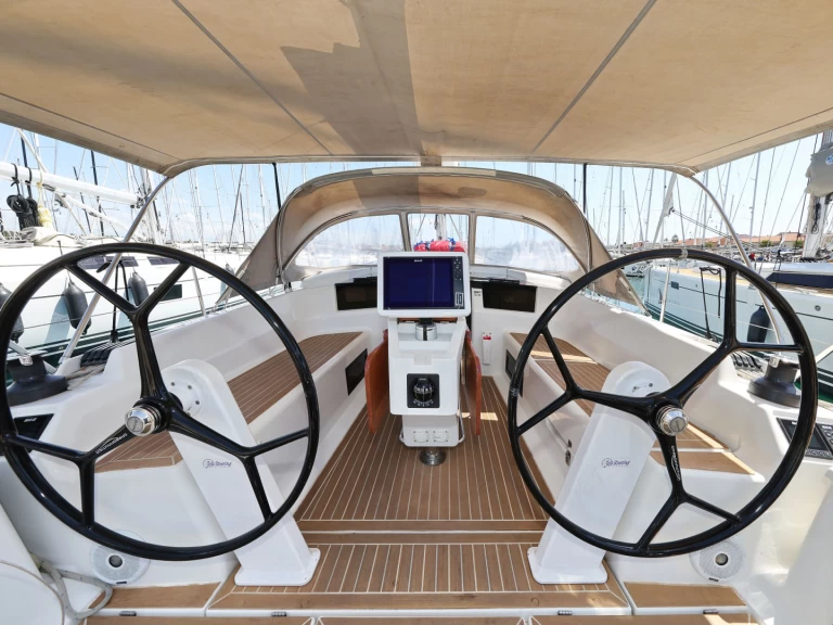 Hanse Hanse 388 jednotlivci a charterové společnosti v Biograd Na Moru