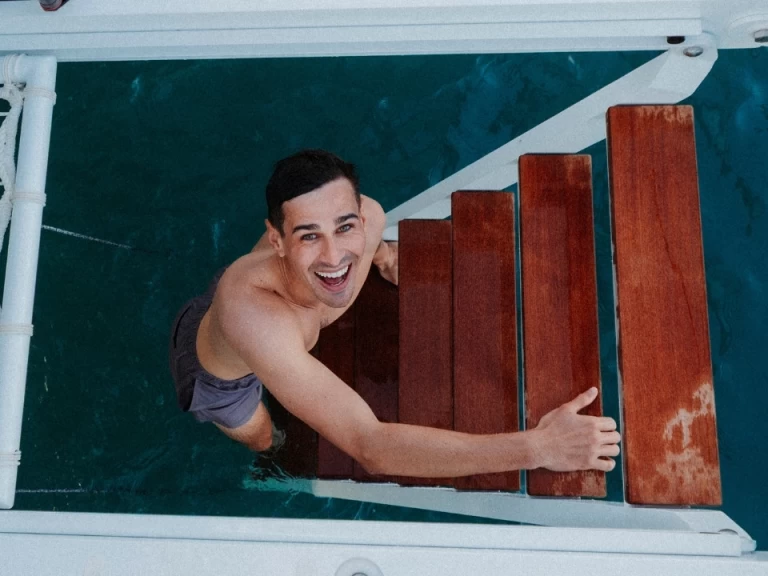 Pronájem lodi Nisida lákavé ceny Lagoon 46 Iconic