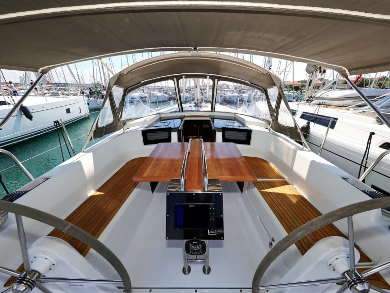 Pronájem Plachetnice Hanse s licencí