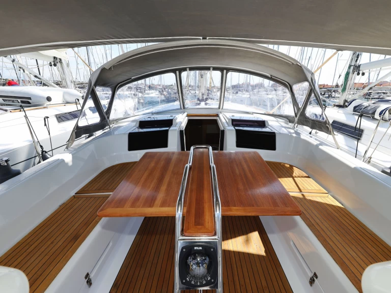 Pronájem Plachetnice v Biograd Na Moru -Hanse Hanse 458