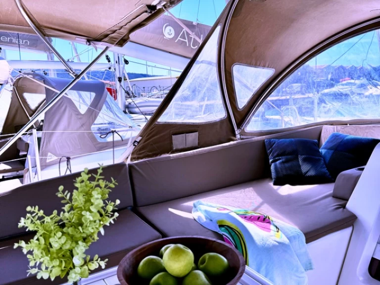 Pronajmout si Jeanneau Jeanneau 54 v Kos