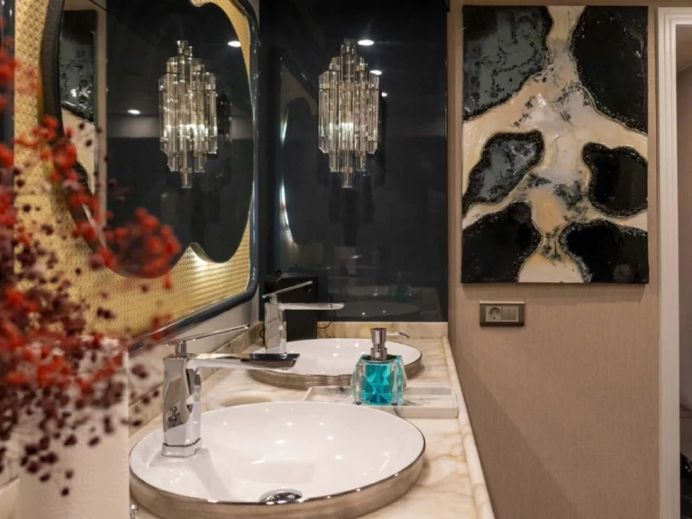 Pronajmout Jachta se skipperem či ne  v Bodrum