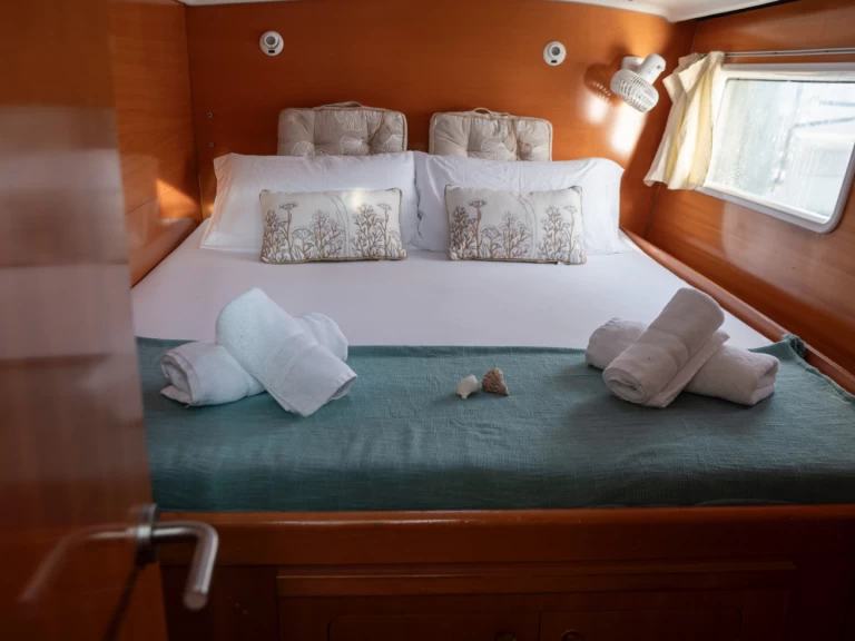 Pronajmout si Lagoon Lagoon 380 S2 v Ibiza Town