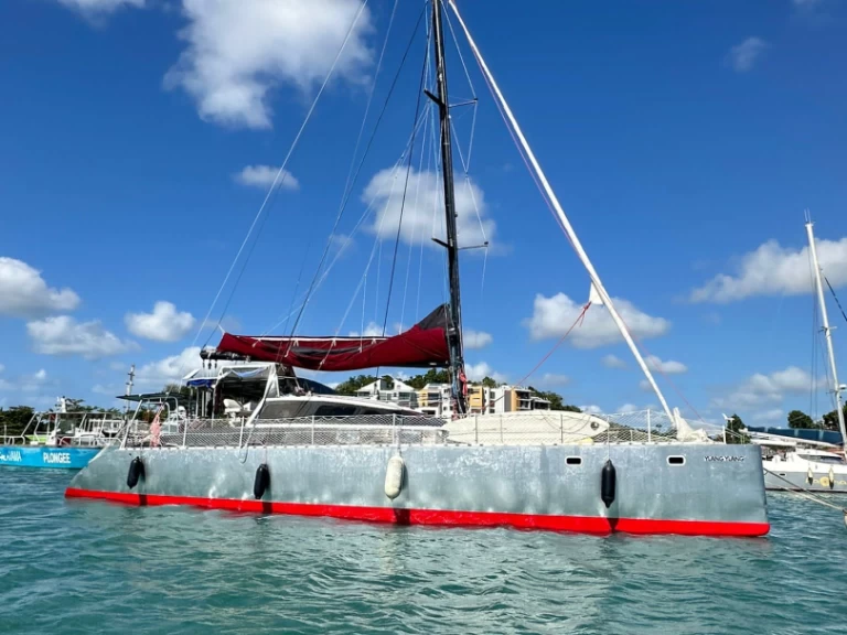 Pronájem jachty v Pointe-à-Pitre -Lazzi 47 Plan Caroff Lazzi 47 na Samboatu