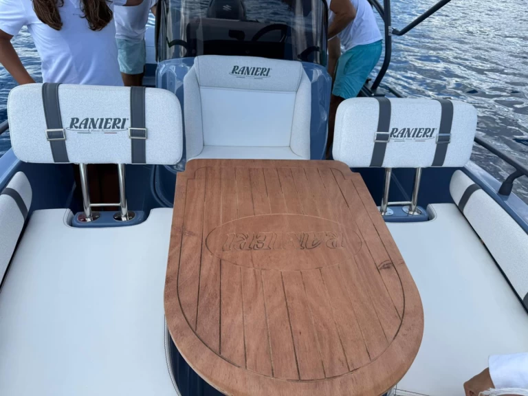 Pronájem jachty v Lignano Sabbiadoro -Régal Regal 1900 RS na Samboatu