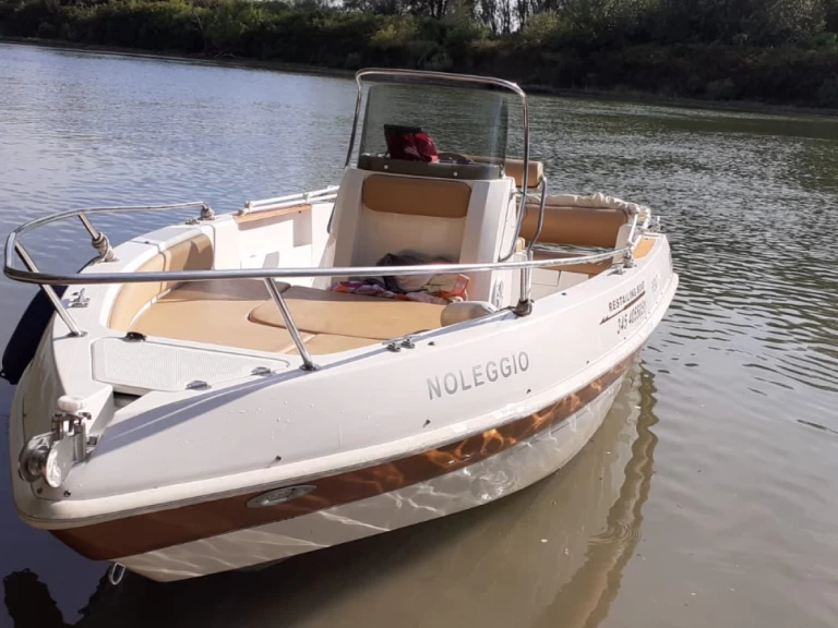 yacht & co voyage 18 jednotlivci a charterové společnosti v Venice