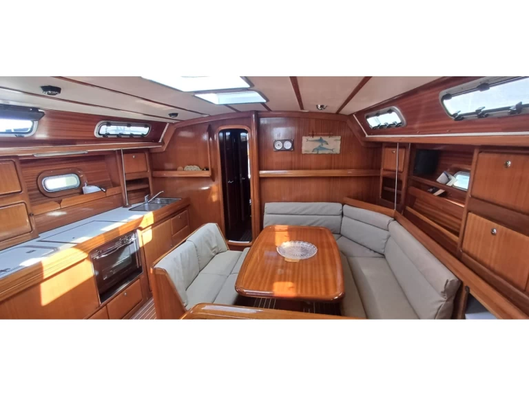 Pronájem jachty v Nikiána -Bavaria Bavaria 42 na Samboatu