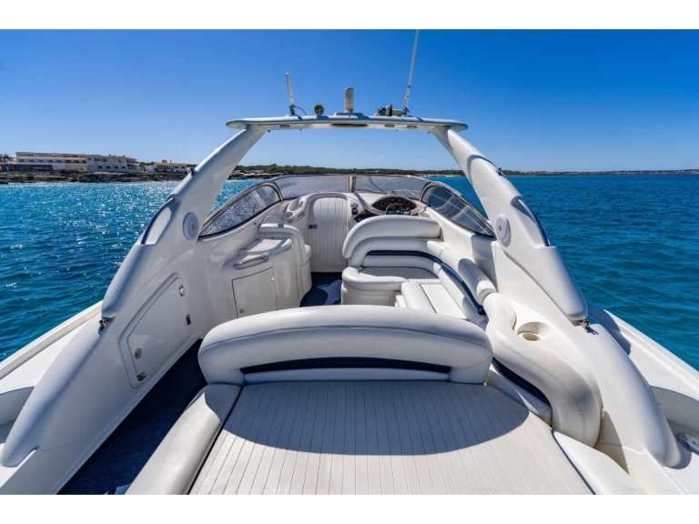 Sunseeker Sunseeker Hawk 34 jednotlivci a charterové společnosti v Ibiza Town