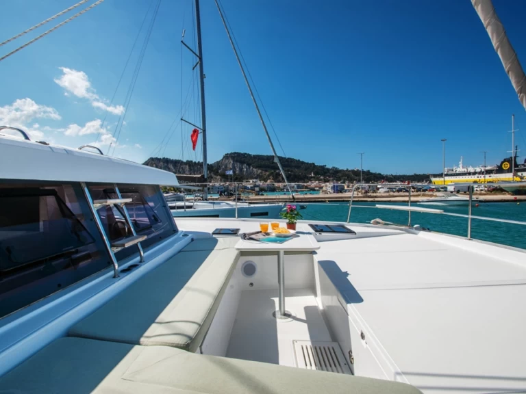 Pronájem lodi Nidri lákavé ceny Bali Catsmart