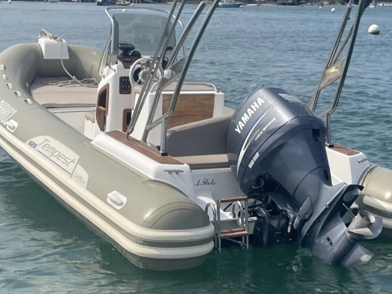 Pronajmout si Capelli Tempest 626 Ivory v Lège-Cap-Ferret