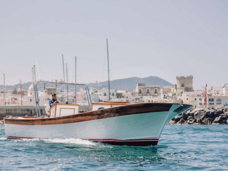 Pronájem Motorová loď v Forio -O.P Nautica  Aragonese