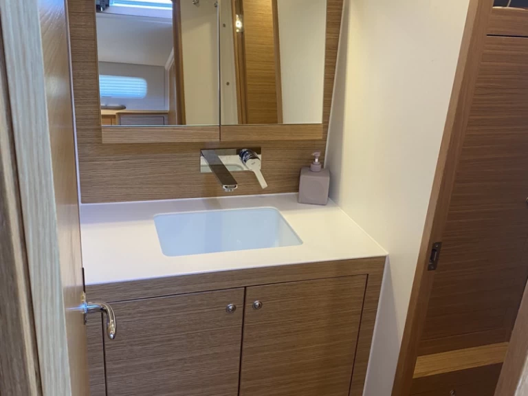 Pronájem Plachetnice X-Yachts s licencí