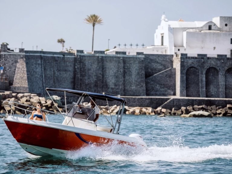 Pronájem lodi Forio lákavé ceny 21