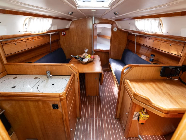 Pronajmout Plachetnice se skipperem či ne Bavaria v Paleros