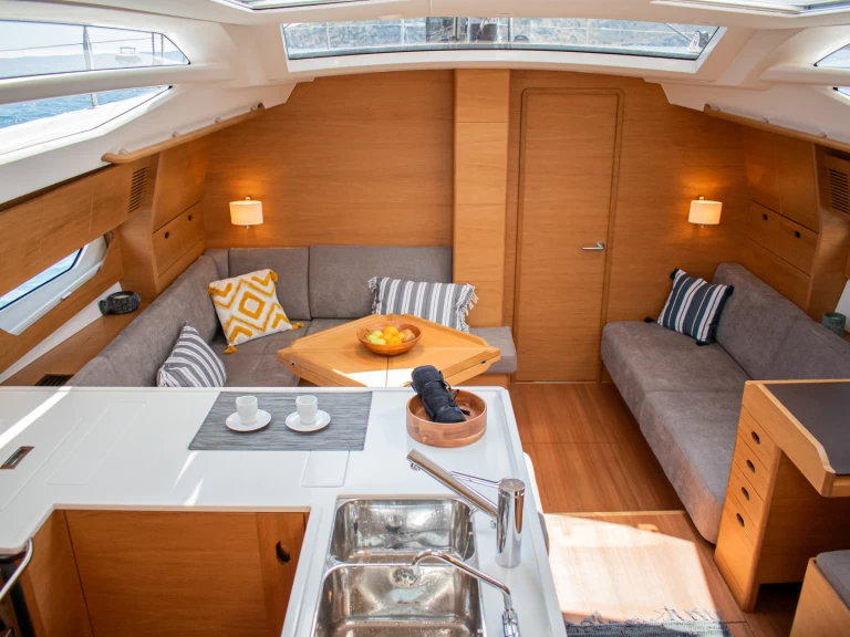 Pronájem jachty v Olympic Marine -X-Yachts Xc47 na Samboatu