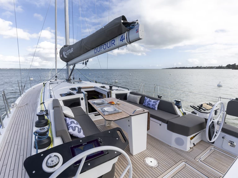 Pronajmout Plachetnice se skipperem či ne Dufour v Palma de Mallorca