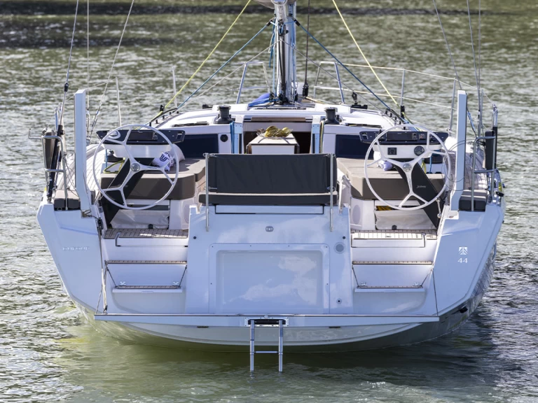 Pronájem Plachetnice Dufour s licencí